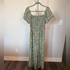 Inspired Hearts Women's Wide Leg Jump Suit Size Large, NWT